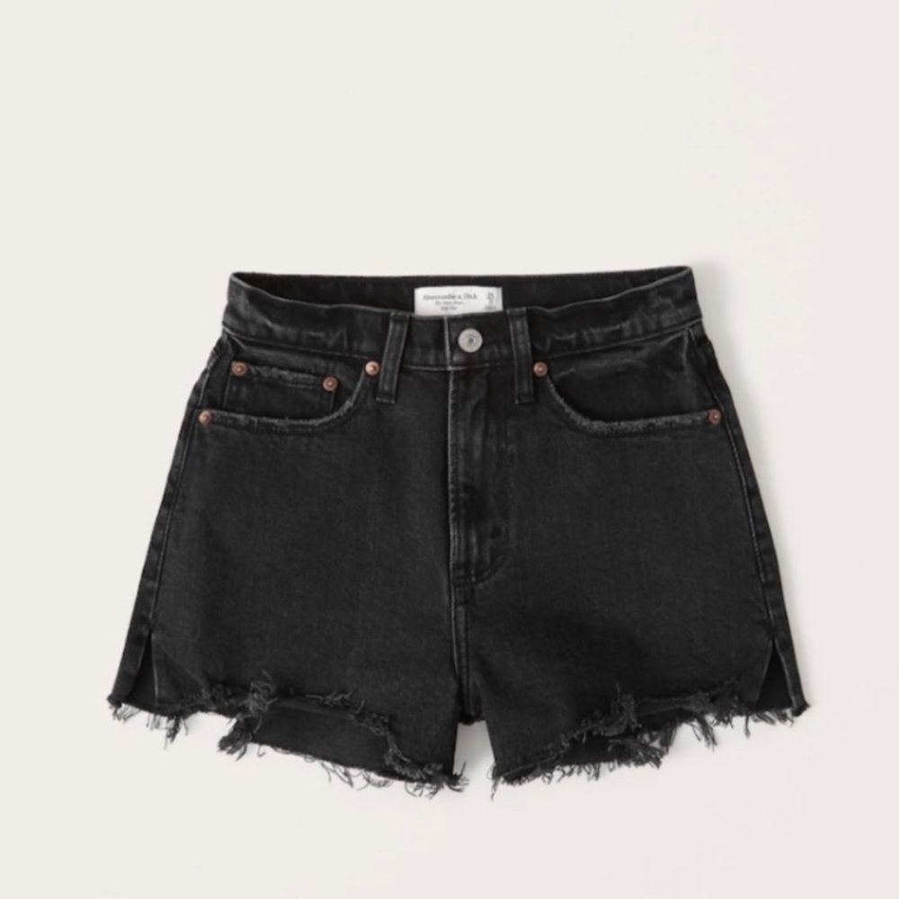 Abercrombie High Rise 4 Inch Mom Short - curve love